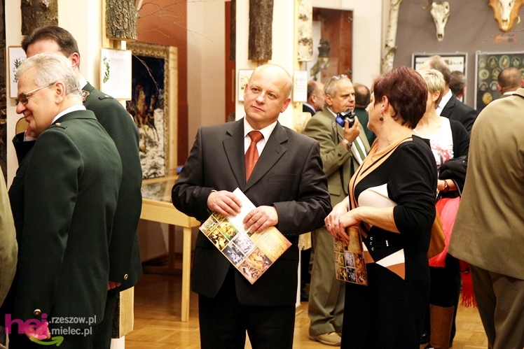 ?W głębi puszczy za bagnami? - otwarcie wystawy w Nadleśnictwie Tuszyma