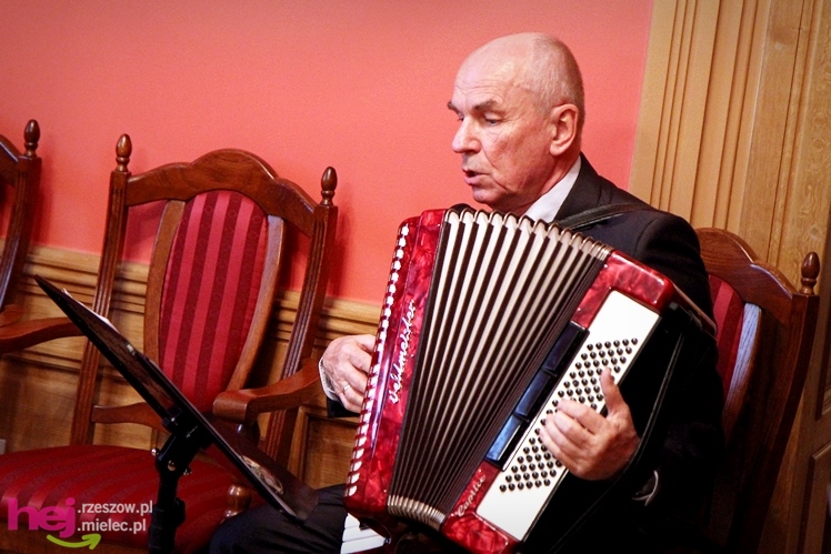 Świętowali odzyskanie niepodległości w Pałacyku Oborskich