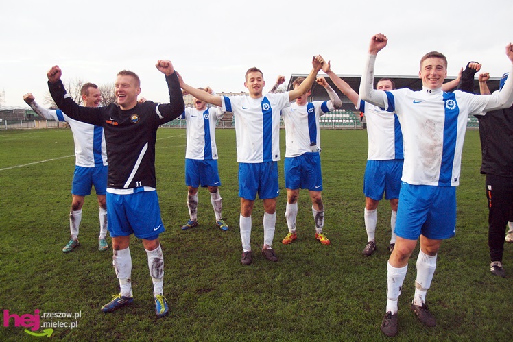 Wyjazdowe zwycięstwo piłkarzy FKS Stal Mielec
