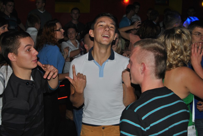 Papillon Club to świetna zabawa. Wielu juz o tym się przekonało!