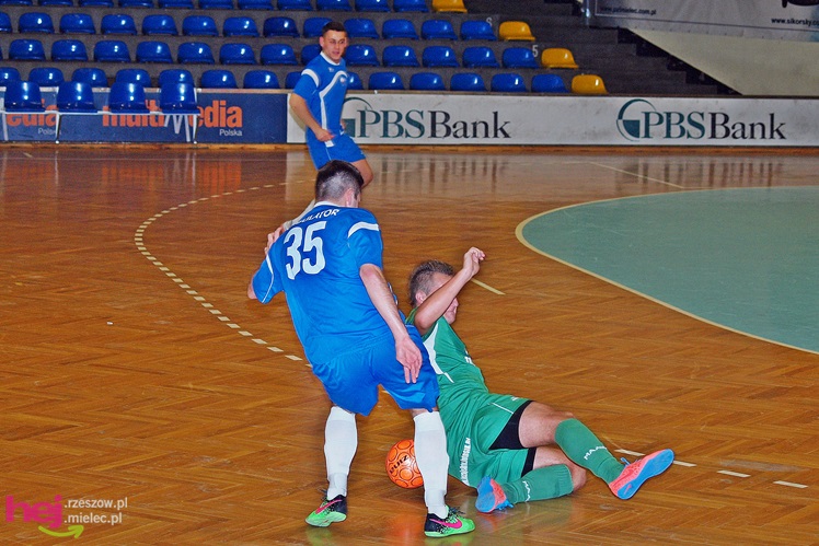 Futsalowa Stal Mielec rozgrywki ligowe zaczęła od wysokiej wygranej