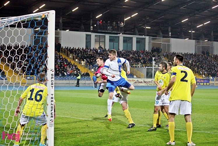 Bez bramek przy Solskiego: Stal Mielec - Olimpia Elbląg