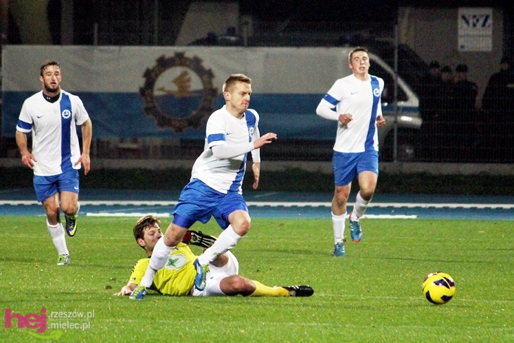 Bez bramek przy Solskiego: Stal Mielec - Olimpia Elbląg