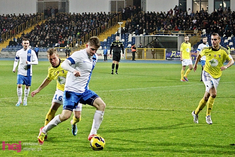 Bez bramek przy Solskiego: Stal Mielec - Olimpia Elbląg