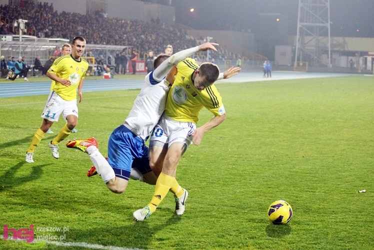 Bez bramek przy Solskiego: Stal Mielec - Olimpia Elbląg