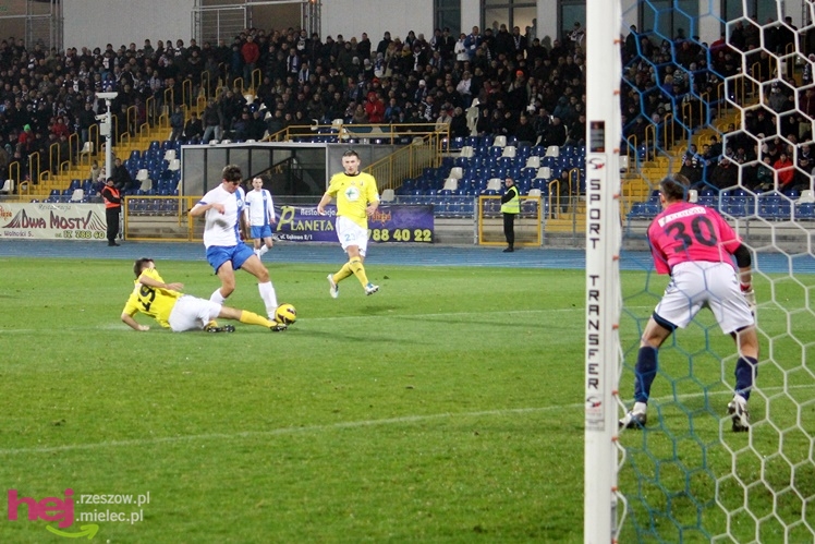 Bez bramek przy Solskiego: Stal Mielec - Olimpia Elbląg