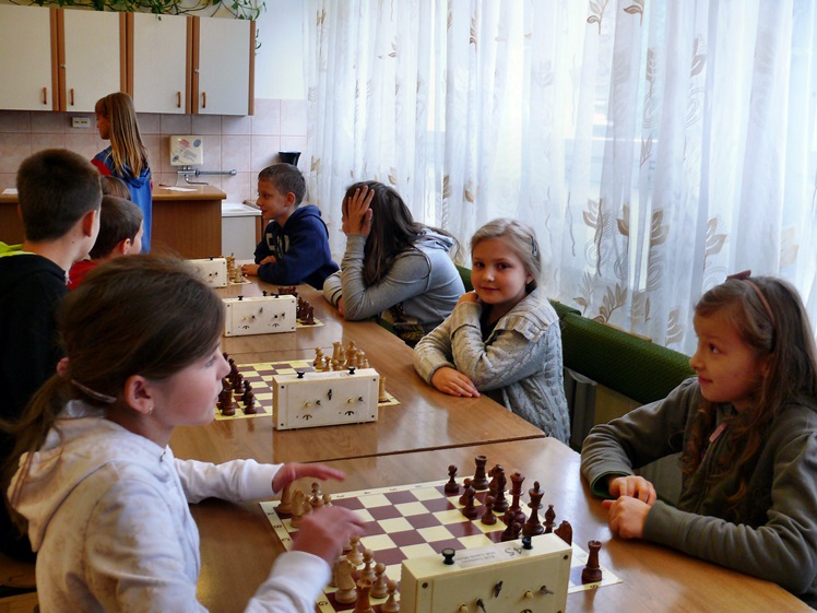 Rejonowy finał w szachach drużynowych szkół