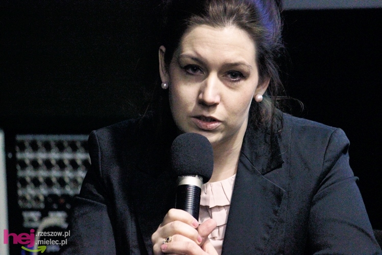 Konferencja prasowa otwierająca obchody Światowego Dnia Pamięci Ofiar Wypadków Drogowych