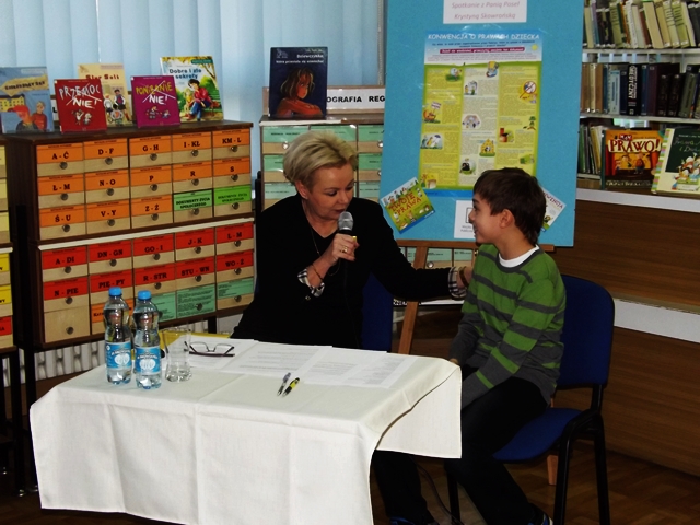 Posłanka rozmawiała z dziećmi o prawach dzieci