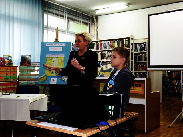 Posłanka rozmawiała z dziećmi o prawach dzieci
