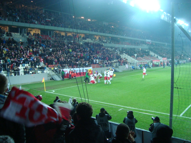 Młodzi piłkarze Stali Mielec w Krakowie: grali i oglądali mecz Polski U21