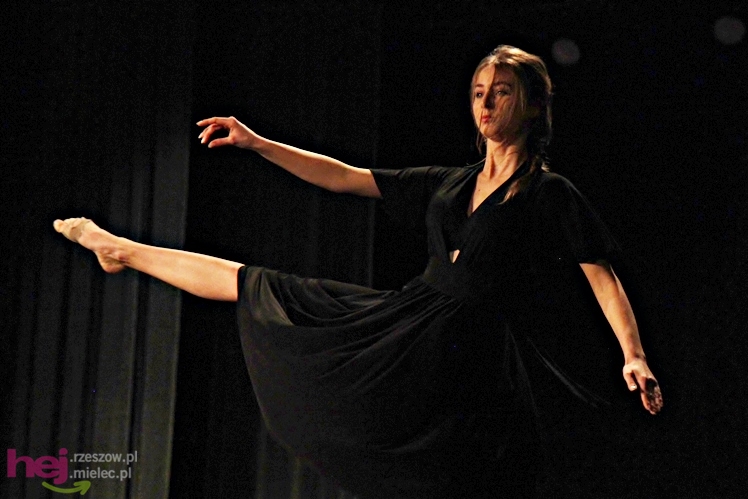 VII Ogólnopolski Festiwal Tańca Współczesnego: Kontrasty cz. I