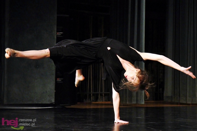 VII Ogólnopolski Festiwal Tańca Współczesnego: Kontrasty cz. I