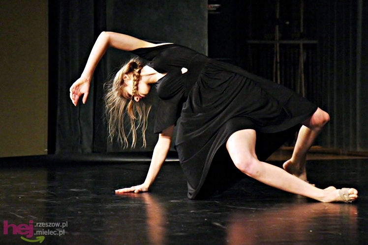 VII Ogólnopolski Festiwal Tańca Współczesnego: Kontrasty cz. I