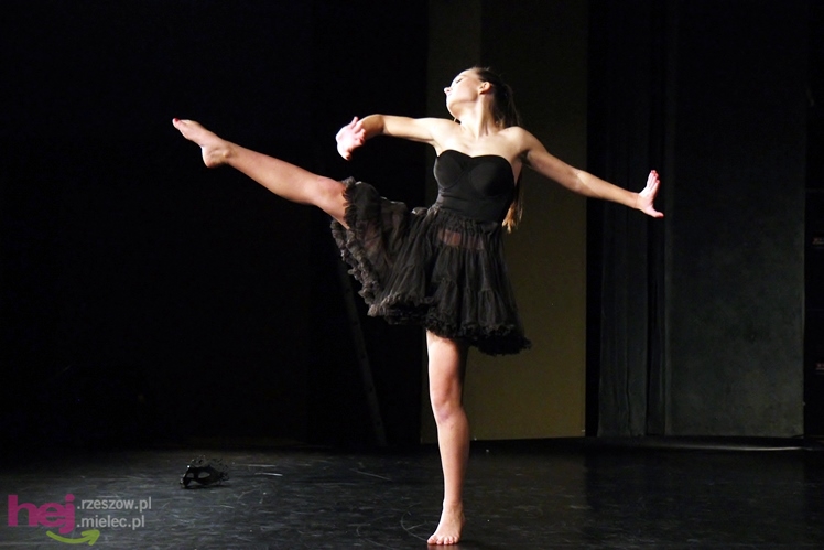 VII Ogólnopolski Festiwal Tańca Współczesnego: Kontrasty cz. I