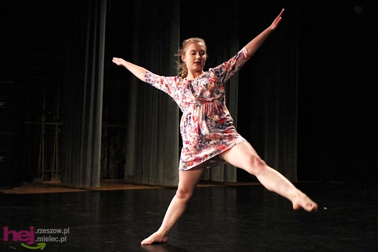 VII Ogólnopolski Festiwal Tańca Współczesnego: Kontrasty cz. I