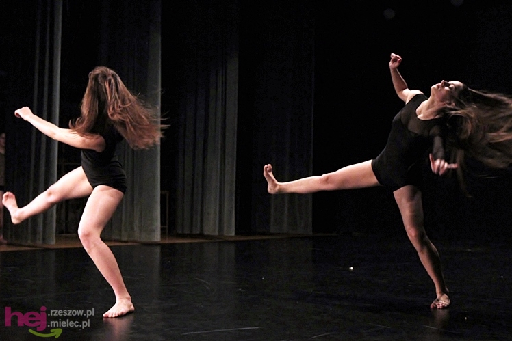 VII Ogólnopolski Festiwal Tańca Współczesnego: Kontrasty cz. I
