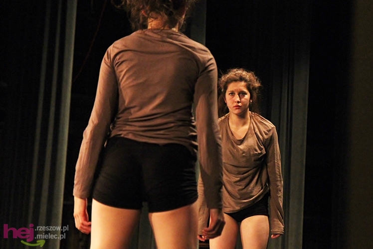 VII Ogólnopolski Festiwal Tańca Współczesnego: Kontrasty cz. I