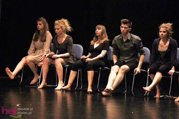 VII Ogólnopolski Festiwal Tańca Współczesnego: Kontrasty cz. I