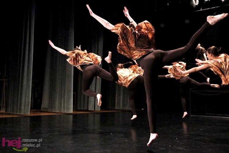 VII Ogólnopolski Festiwal Tańca Współczesnego: Kontrasty cz. II