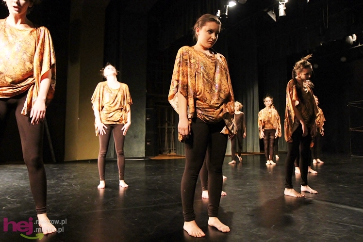 VII Ogólnopolski Festiwal Tańca Współczesnego: Kontrasty cz. II