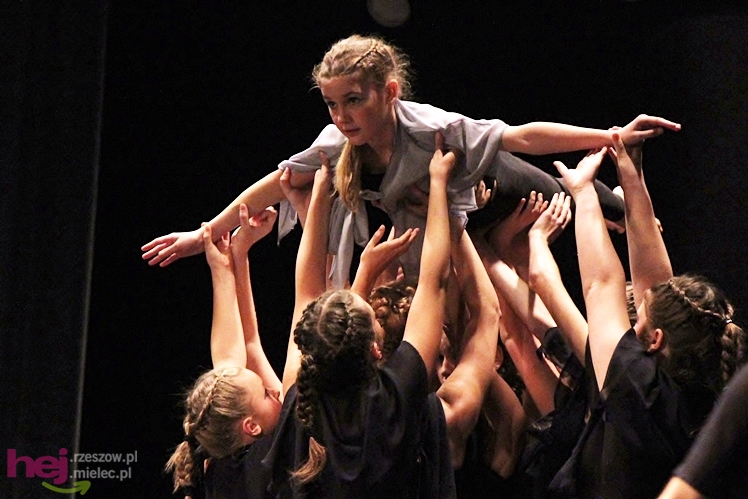 VII Ogólnopolski Festiwal Tańca Współczesnego: Kontrasty cz. II