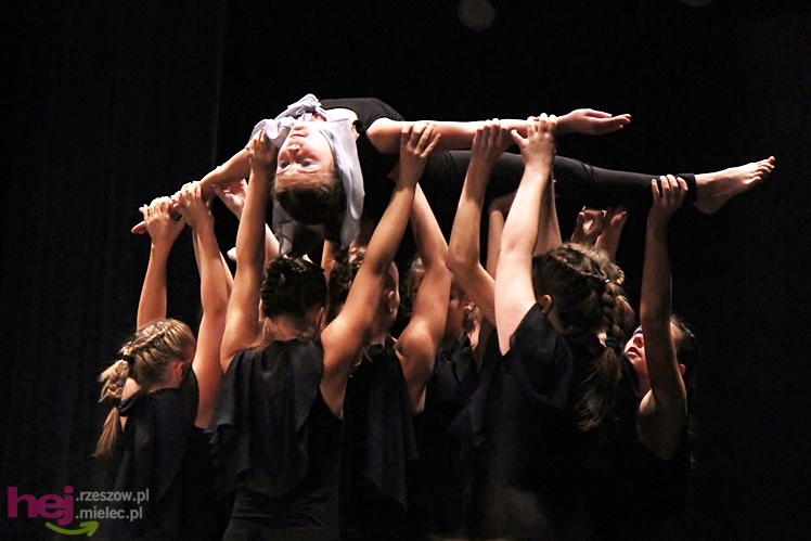 VII Ogólnopolski Festiwal Tańca Współczesnego: Kontrasty cz. II