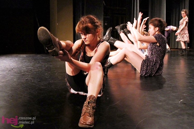 VII Ogólnopolski Festiwal Tańca Współczesnego: Kontrasty cz. II