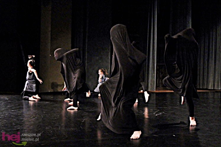 VII Ogólnopolski Festiwal Tańca Współczesnego: Kontrasty cz. II