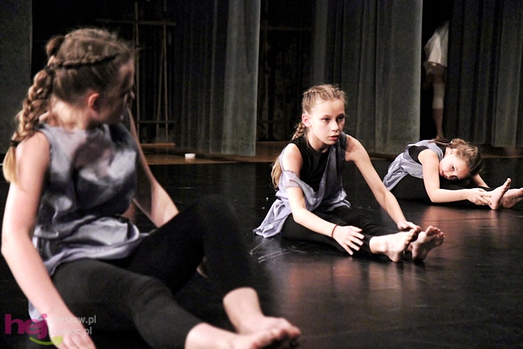 VII Ogólnopolski Festiwal Tańca Współczesnego: Kontrasty cz. II