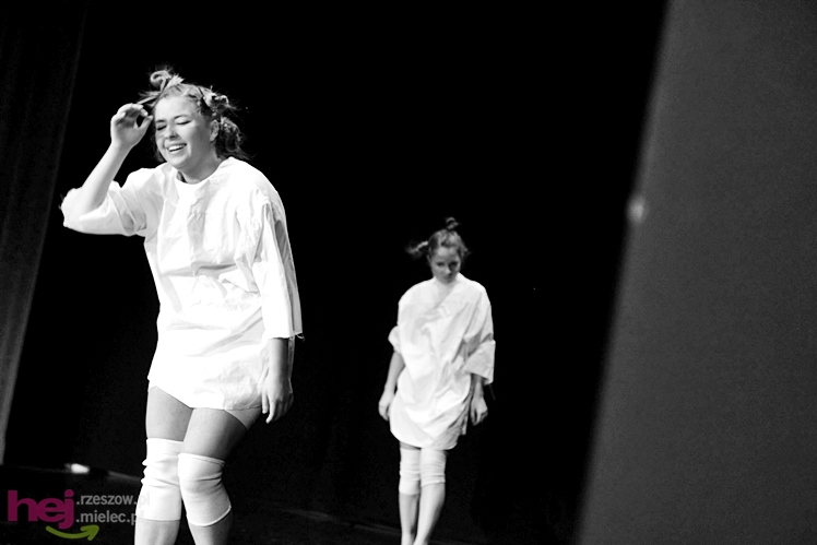 VII Ogólnopolski Festiwal Tańca Współczesnego: Kontrasty cz. II