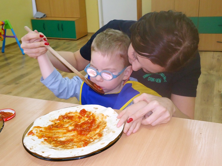Podopieczni ORW w kuchni: liczy się intuicja i wyczucie smaku