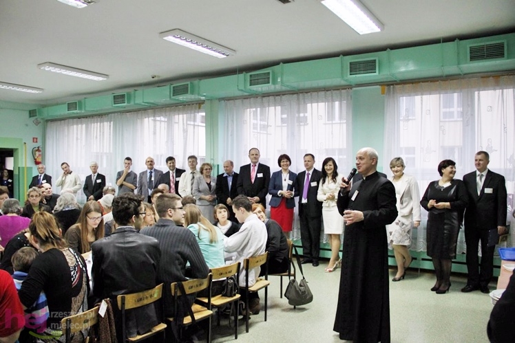 Ponad 400 wiernych na Rekolekcjach Ewangelizacyjnych