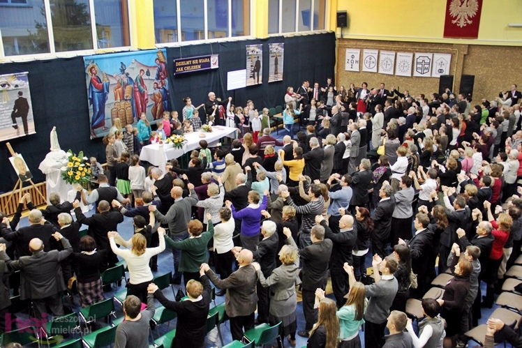 Ponad 400 wiernych na Rekolekcjach Ewangelizacyjnych