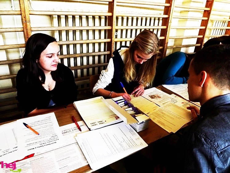 Widok, który buduje. Mielecki Dzień Dawcy Szpiku gromadzi tłumy dobrych ludzi