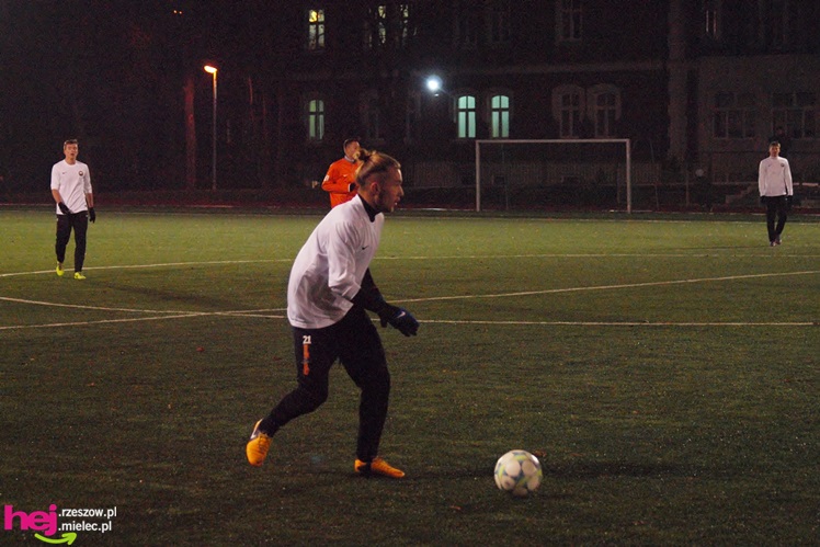 Sparing piłkarskiej Stali Mielec z pierwszoligowcem