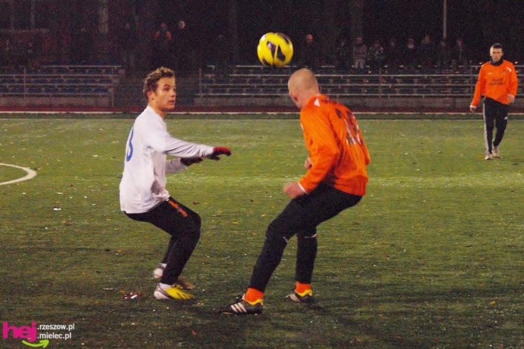 Sparing piłkarskiej Stali Mielec z pierwszoligowcem