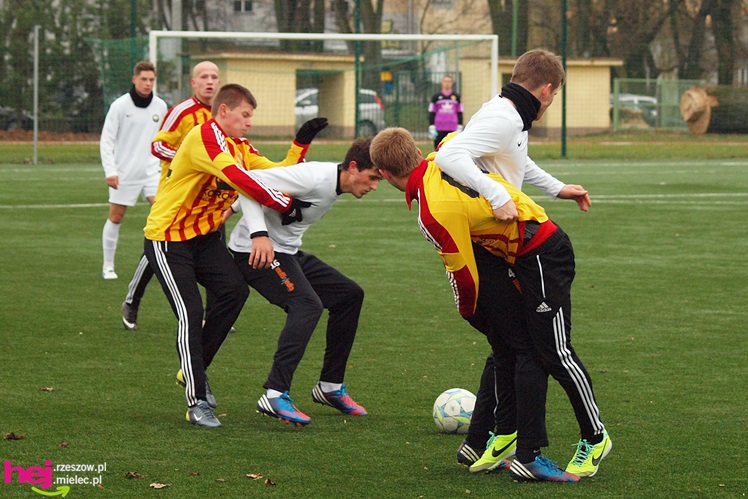 Sparingowa porażka FKS Stal Mielec. Korona II zrewanżowała się za lato