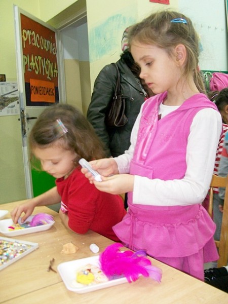 Pierwszy dzień aniołkowej akcji - powstały urocze aniołki?