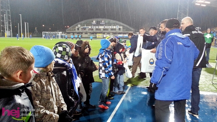 Młodzi piłkarze oficjalnie w Stali Mielec!!