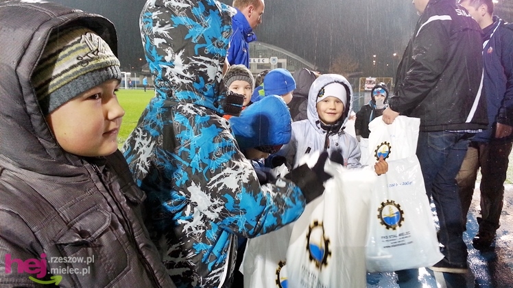 Młodzi piłkarze oficjalnie w Stali Mielec!!