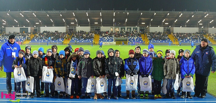 Młodzi piłkarze oficjalnie w Stali Mielec!!