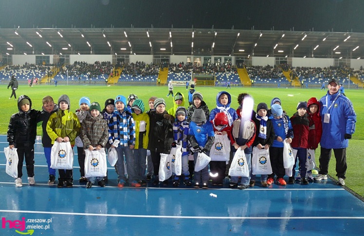 Młodzi piłkarze oficjalnie w Stali Mielec!!