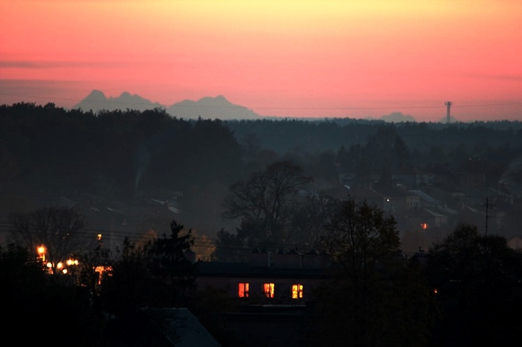 Paparazzi szczytów - nowa pasja w dziedzinie fotografii [ZDJĘCIA SZCZYTÓW WYKONANE Z REGIONU]