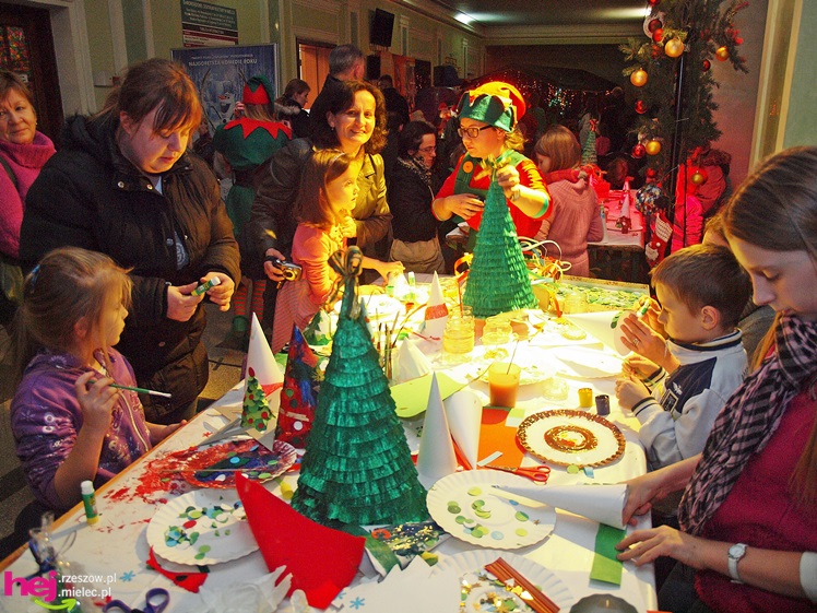 Święty Mikołaj spotkał się z małymi mieszkańcami Mielca