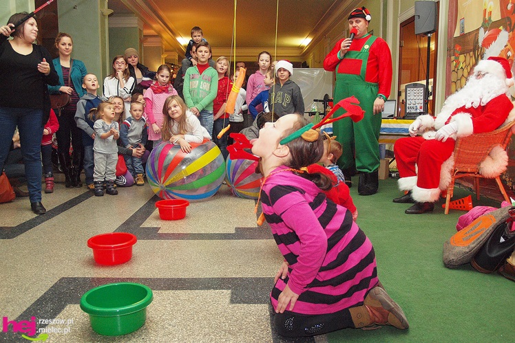 Święty Mikołaj spotkał się z małymi mieszkańcami Mielca