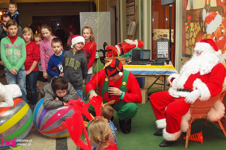 Święty Mikołaj spotkał się z małymi mieszkańcami Mielca