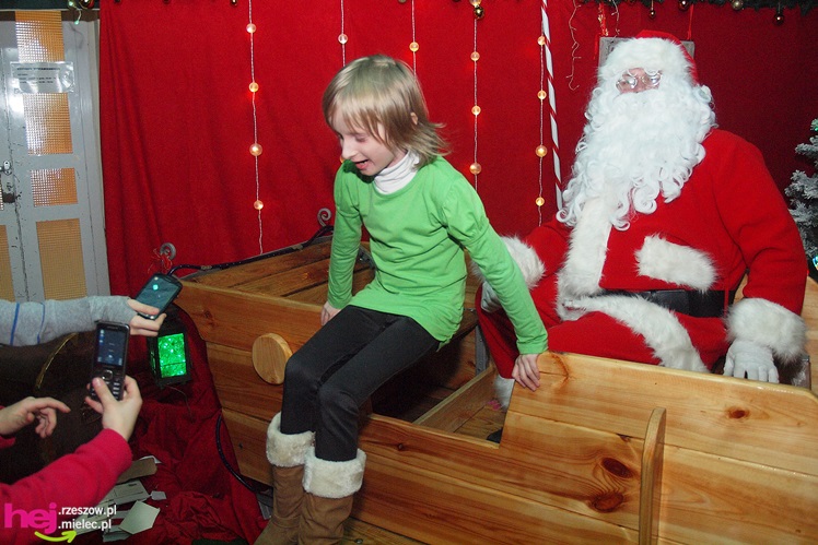 Święty Mikołaj spotkał się z małymi mieszkańcami Mielca