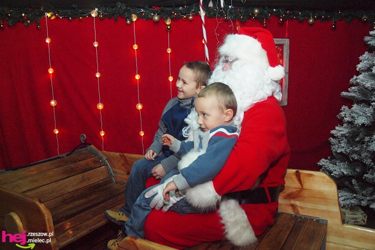 Święty Mikołaj spotkał się z małymi mieszkańcami Mielca
