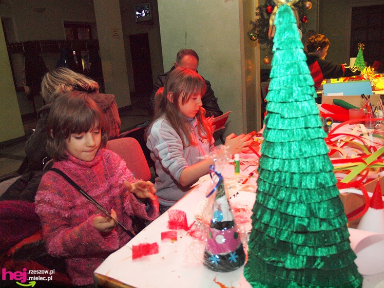 Święty Mikołaj spotkał się z małymi mieszkańcami Mielca